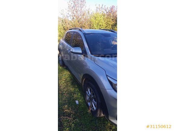 Sahibinden Kia Stonic 1.4 MPI Cool 2022 Model