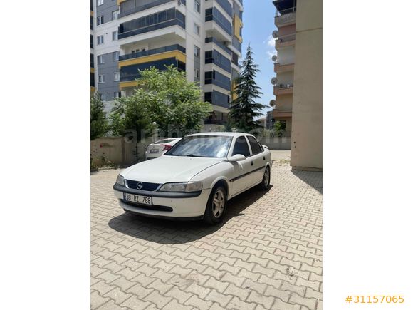 DÜŞÜK KM DEĞİŞENSİZ VECTRA