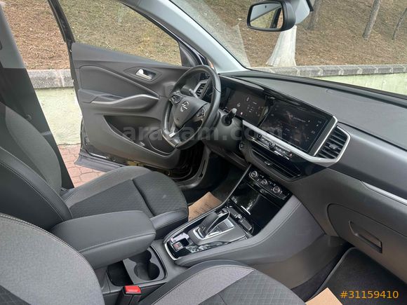 28 bin km de garantili Opel Grandland