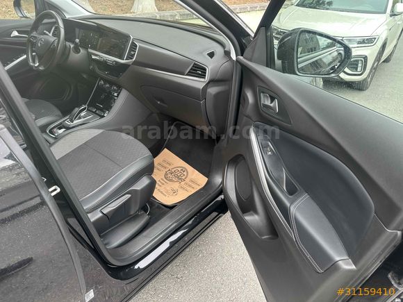 28 bin km de garantili Opel Grandland