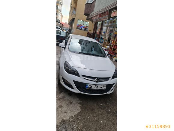 Cok temiz 58 binde arka sag kapi boyali harici hatasiz