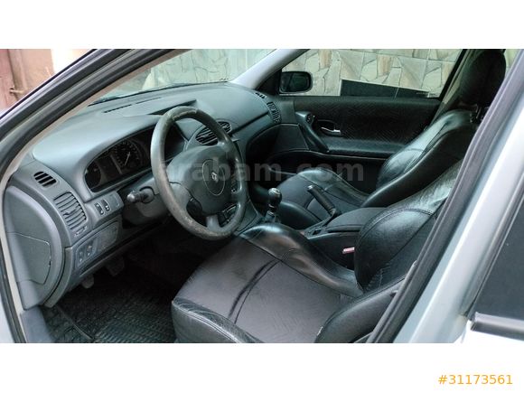 Sahibinden Renault Laguna 1.9 dCi Privilege 2003 Model İstanbul