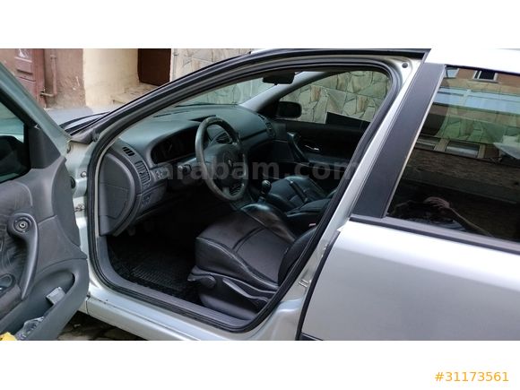 Sahibinden Renault Laguna 1.9 dCi Privilege 2003 Model İstanbul