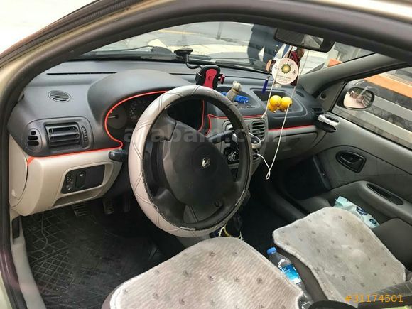 Dosta gider sahibinden temiz Renault Clio 1.5 dCi Authentique 2004 Model