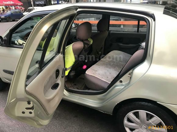 Dosta gider sahibinden temiz Renault Clio 1.5 dCi Authentique 2004 Model