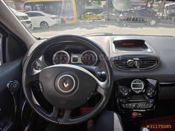 SAHİBİNDEN 6 AİRBAG DİJİTAL KLİMA RENAULT CLİO ÖZEL SERİ NİGHT&DAY FULL+FULL MUAYENE BİTİŞ 2027