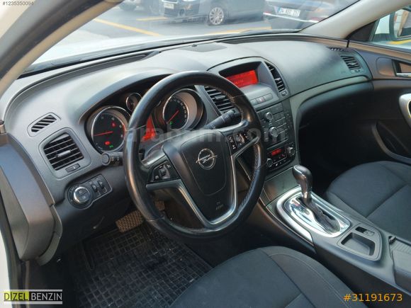 2011/KM 201000/MOTOR VE ŞANZIMAN SORUNSUZ/OTOMATİK VİTESLİ/FULL