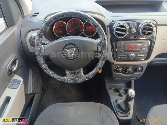 ilk sahibinde/Km 192000/klimalı/motor şanzıman sorunsuz/Stepway/