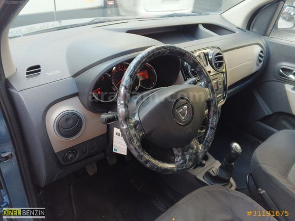 ilk sahibinde/Km 192000/klimalı/motor şanzıman sorunsuz/Stepway/