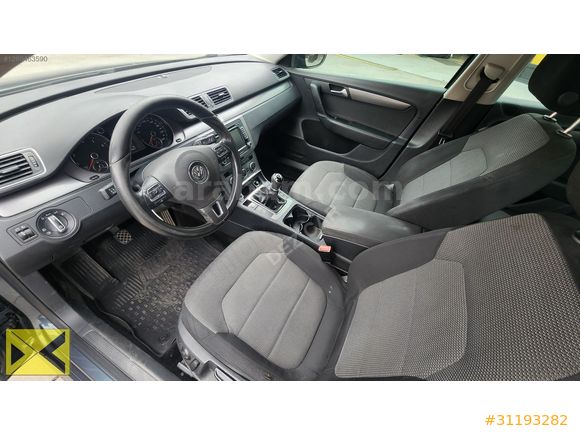 DEZCAR'dan 2013 PASSAT 1.4 TSİ BMT MANUEL