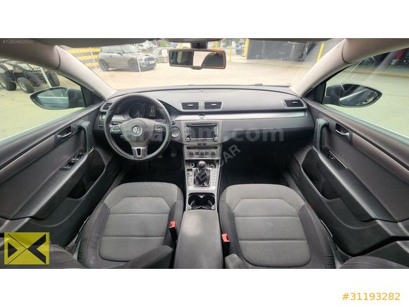 DEZCAR'dan 2013 PASSAT 1.4 TSİ BMT MANUEL
