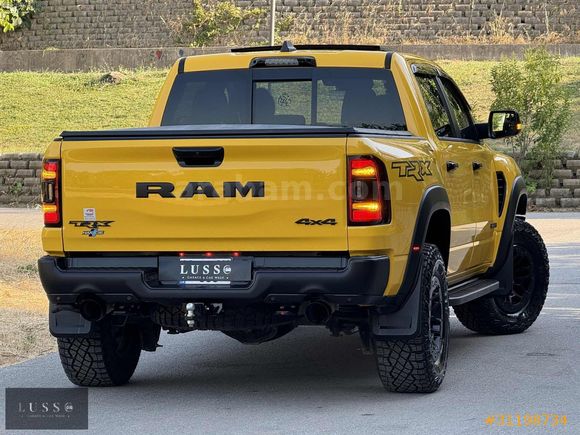 LUSSO GARAJ'dn TÜRKİYE TEK DODGE RAM TRX 6.2 710hp SÜPERCHARGER