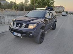 MEMURDAN SORUNSUZ 4X4  NİSSAN NAVARA