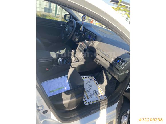 Sahibinden Renault Megane 1.6 Joy 2016 Model 