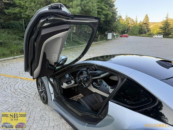 2015 BMW İ8 HEAD-UP HATASIZ PREMİUM TECHNO BAYİ BORUSAN BAKIMLI