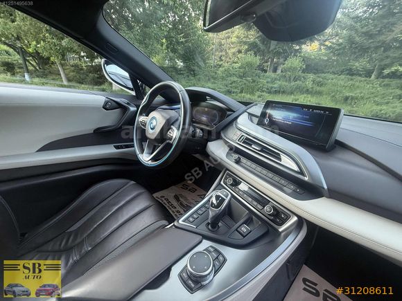 2015 BMW İ8 HEAD-UP HATASIZ PREMİUM TECHNO BAYİ BORUSAN BAKIMLI