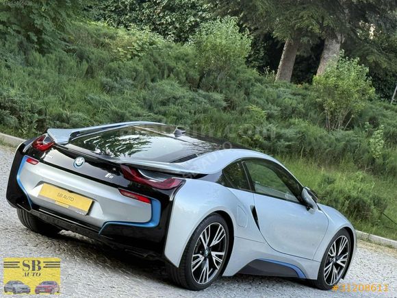 2015 BMW İ8 HEAD-UP HATASIZ PREMİUM TECHNO BAYİ BORUSAN BAKIMLI