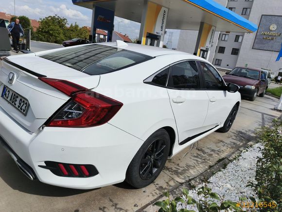 Honda Civic otomatik 1.6 i-VTEC Elegance-LPG'li