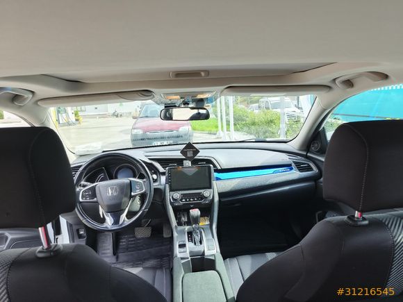 Honda Civic otomatik 1.6 i-VTEC Elegance-LPG'li
