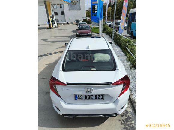 Honda Civic otomatik 1.6 i-VTEC Elegance-LPG'li
