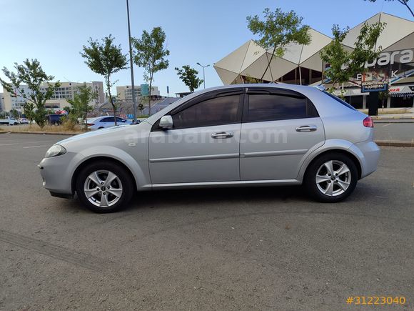 ''2009'' Model LACETTİ SX Temiz Masrafsız Aile Aracı