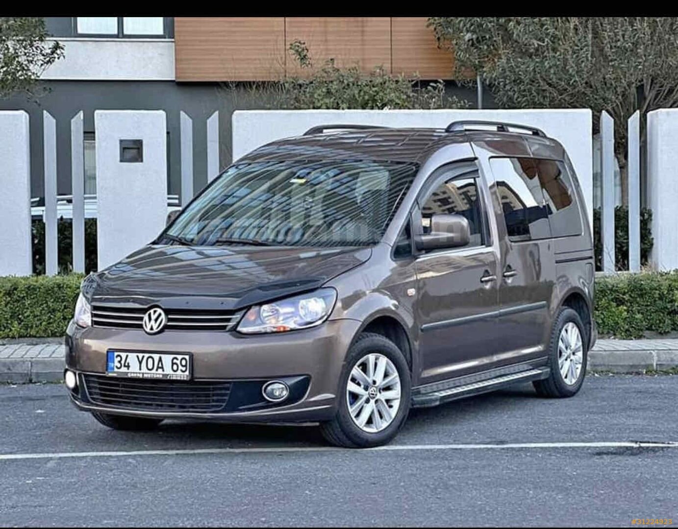 Sahibinden Volkswagen Caddy 1.6 TDI Comfortline 2012 Model İstanbul 329.000 km Kahverengi 7