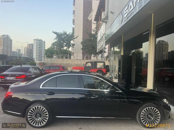 ŞAHİN AUTO 2020 E200 D H.KOLTUK+360 KAMERA+E BAĞAJ+ FULL