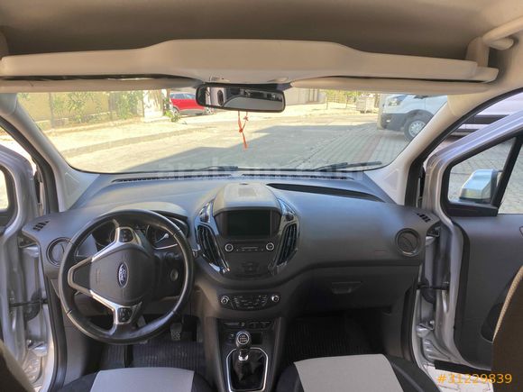 Sahibinden Ford Tourneo Courier 1.5 TDCi Titanium Plus 2020 Model 