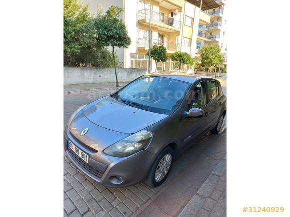Öğretmenden Az Kullanılmış Temiz Renault Clio