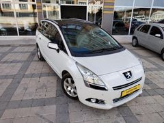 7 Kişilik Peugeot 5008 1.6 HDi Premium Pack