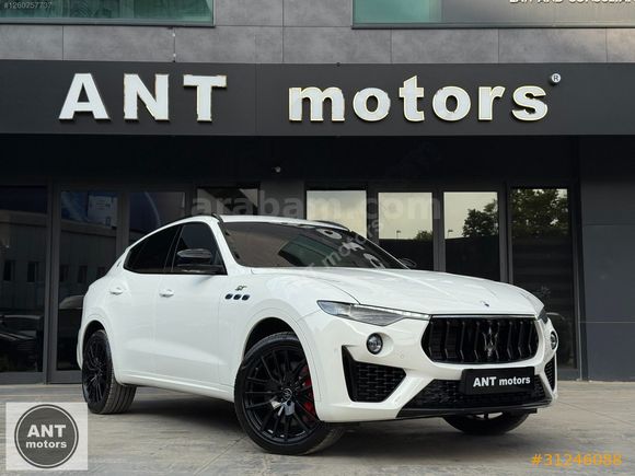 HATASIZ 2024 TRAFİĞE ÇIKIŞLI MASERATİ LEVANTE 2.0 HYBRID GT FUL