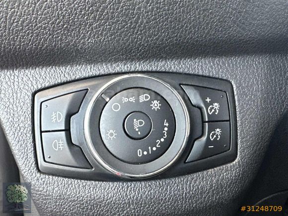 ÇINAR'DAN 2021 MODEL TOURNEO COURİER 108 BİNDE TİTANİUM