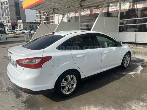 TEMİZ AİLE ARACI FORD FOCUS 2014 SİTENİN EN UCUZU