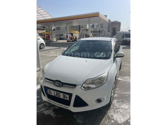 TEMİZ AİLE ARACI FORD FOCUS 2014 SİTENİN EN UCUZU