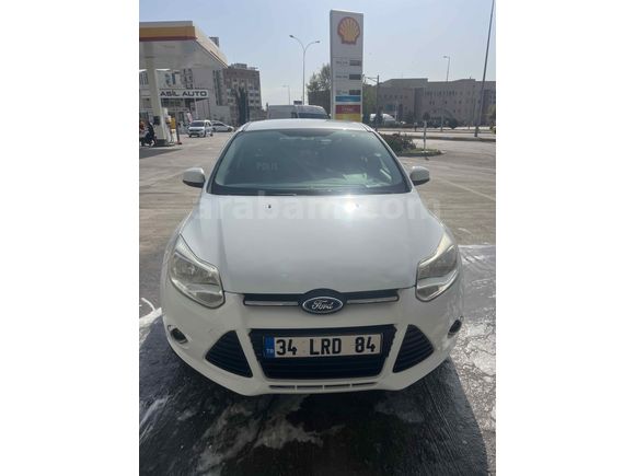 TEMİZ AİLE ARACI FORD FOCUS 2014 SİTENİN EN UCUZU