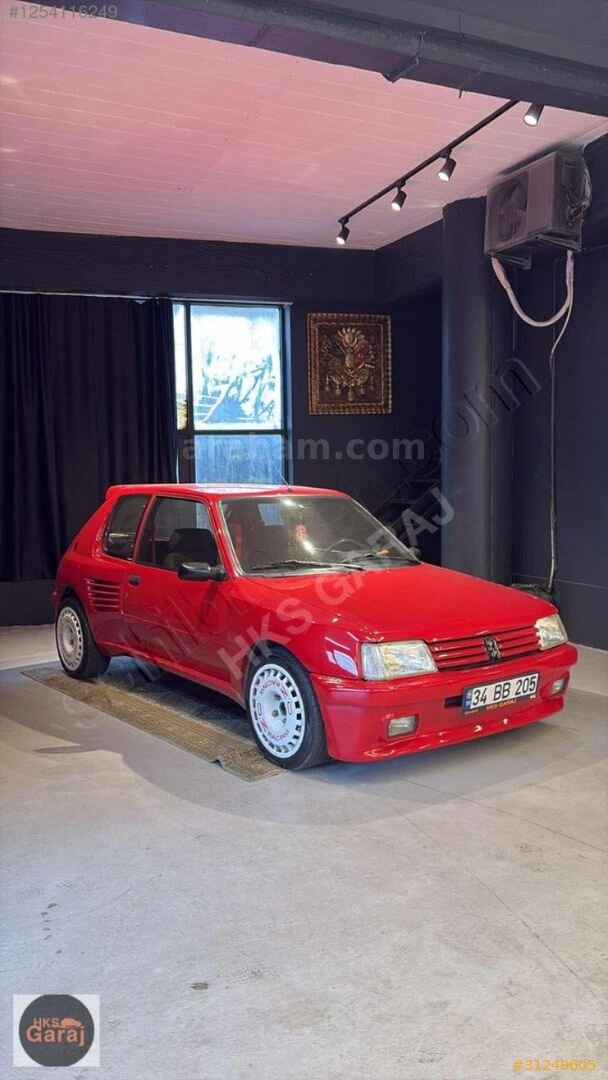 Galeriden Peugeot 205 1.9 GTi 1992 Model İstanbul 125.803 km Kırmızı 3