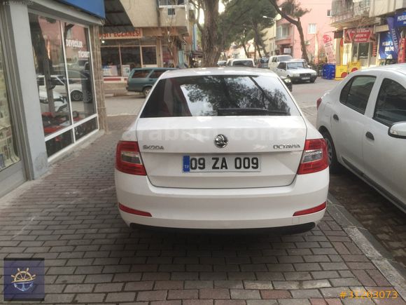 2016 1.6 dizel otomatik OCTAVİA