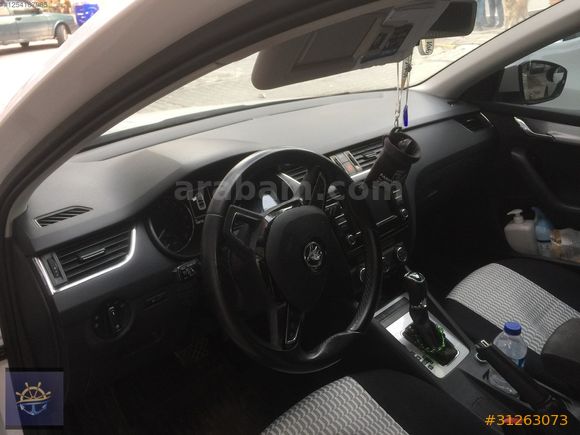 2016 1.6 dizel otomatik OCTAVİA