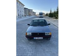 Sahibinden Renault R 9 1.4 Broadway 1992 Model 