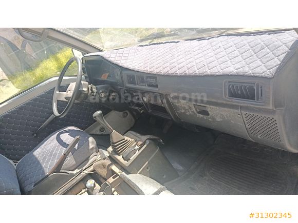 Galeriden Mitsubishi L 300 Camlı Van 1996 Model Mersin
