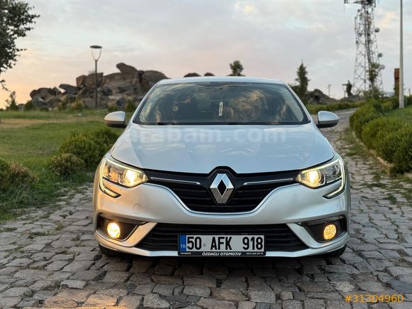 ÖZDAĞLI'DAN 2019 MODEL RENAULT MEGANE 1.5 dCİ TOUCH DİZEL  OTOMATİK