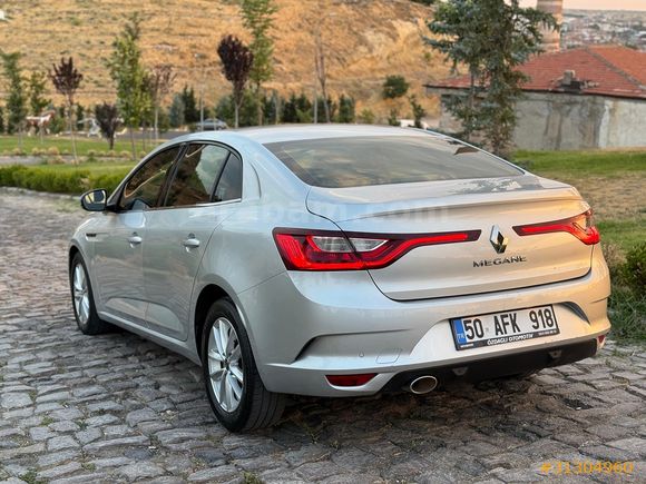 ÖZDAĞLI'DAN 2019 MODEL RENAULT MEGANE 1.5 dCİ TOUCH DİZEL  OTOMATİK