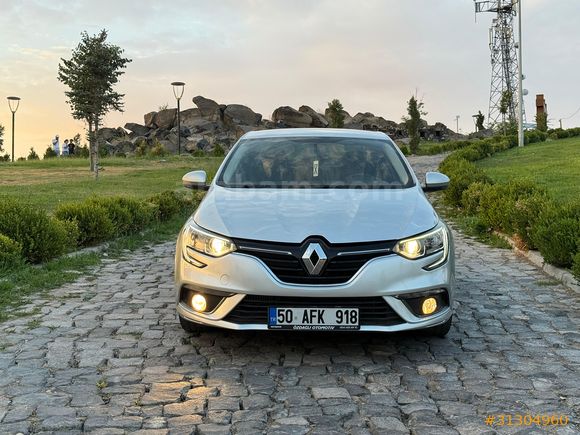 ÖZDAĞLI'DAN 2019 MODEL RENAULT MEGANE 1.5 dCİ TOUCH DİZEL  OTOMATİK