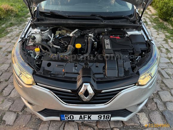 ÖZDAĞLI'DAN 2019 MODEL RENAULT MEGANE 1.5 dCİ TOUCH DİZEL  OTOMATİK