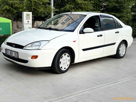 Sahibinden Ford Focus 1.6 Ambiente 2000 Model 
