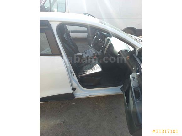 Sahibinden Renault Clio 1.5 dCi Joy 2014 
Model 