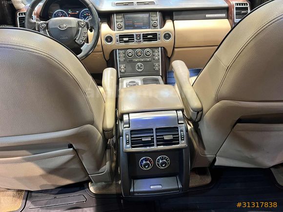 ORAKLAR GRUOP Land Rover 4,4 TDV8 Vogue