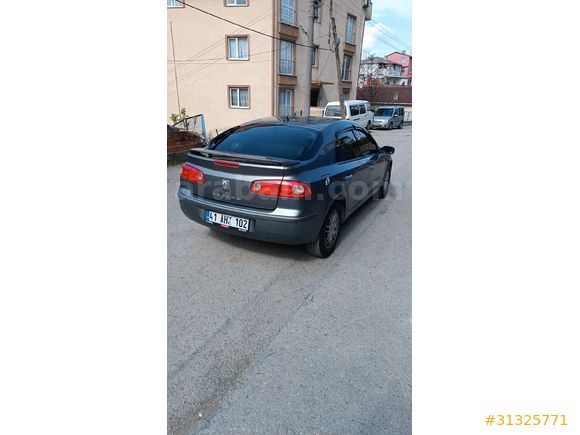 Sahibinden Renault Laguna 1.6 Privilege 2006 Model