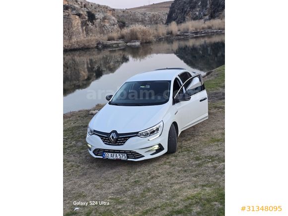 Öğretmenden Renault Megane 1.5 Blue DCI Touch 2021 Model