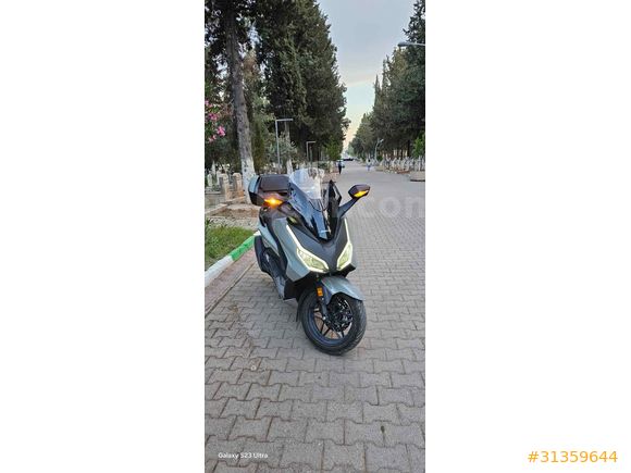 Honda Forza 250 (NSS250) Honda Forza 250 (NSS250)
